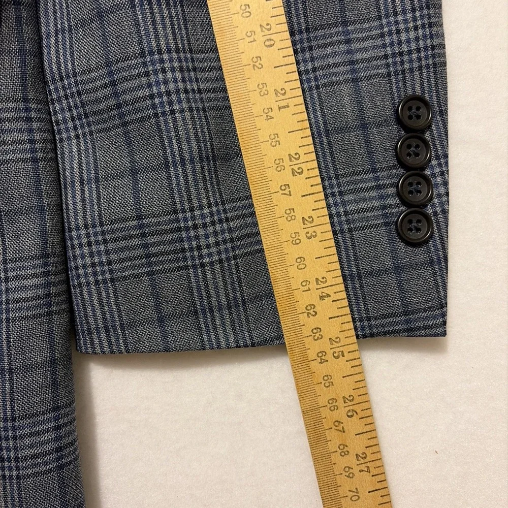 Jos A Bank Blazer Mens 42R Blue Windowpane 100 Wool Tailored Fit Sport Coat